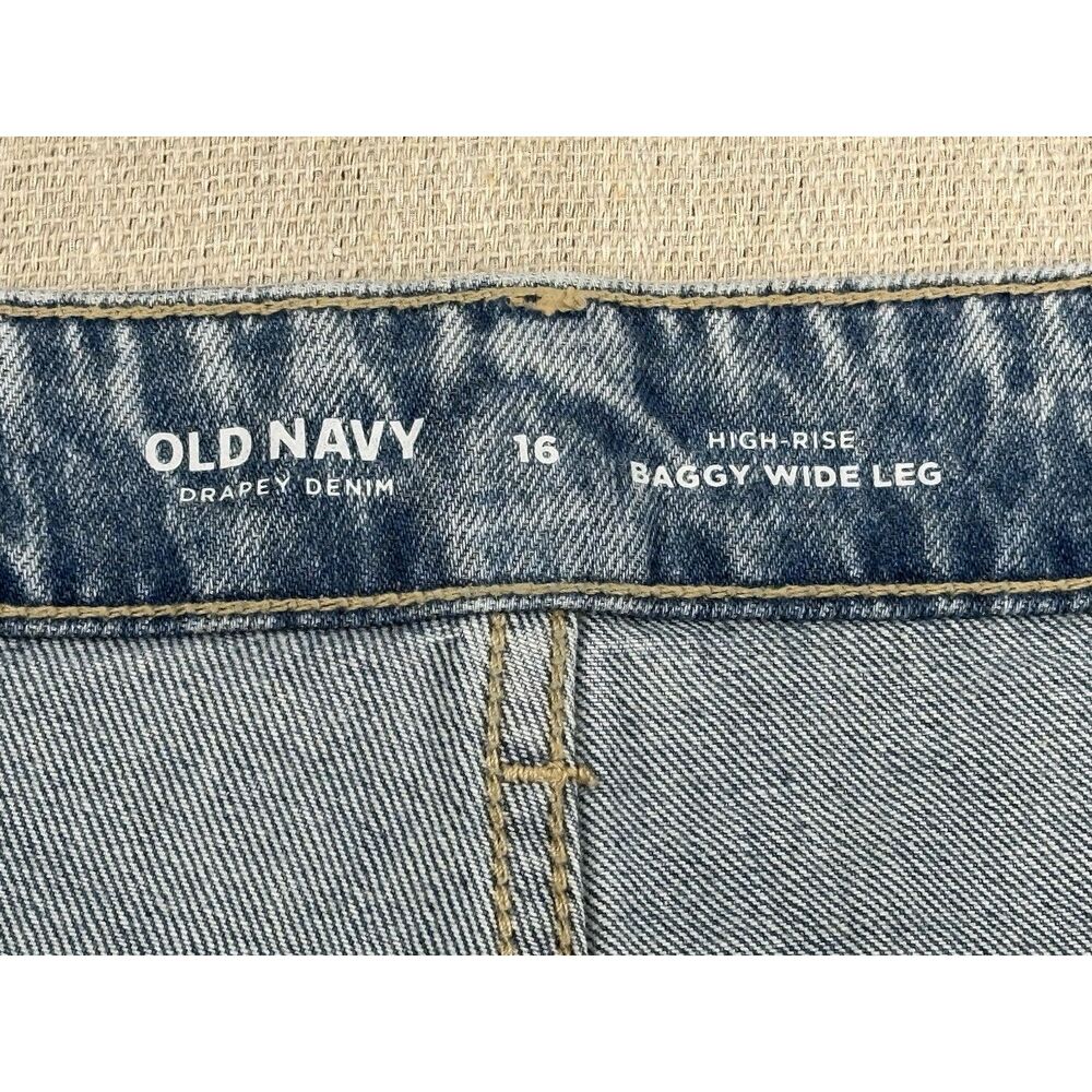 Old Navy High Rise Baggy Wide Leg Drapey Denim Jeans Womens Size 16  Medium Wash - Picture 3 of 12